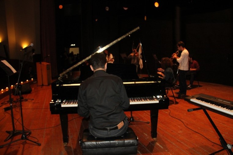 USJ Draw a smile Fundraising Concert